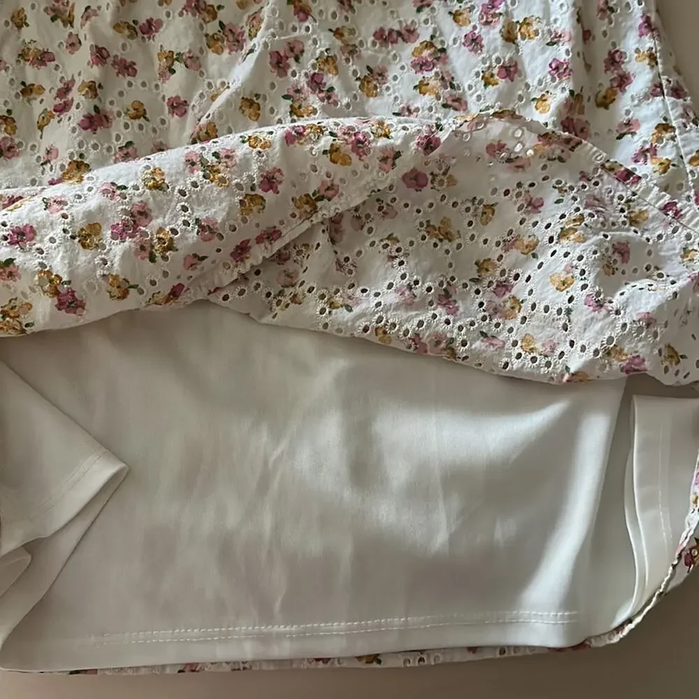 CeCe | Floral Puff/Ruched Sleeve Blouse Size S